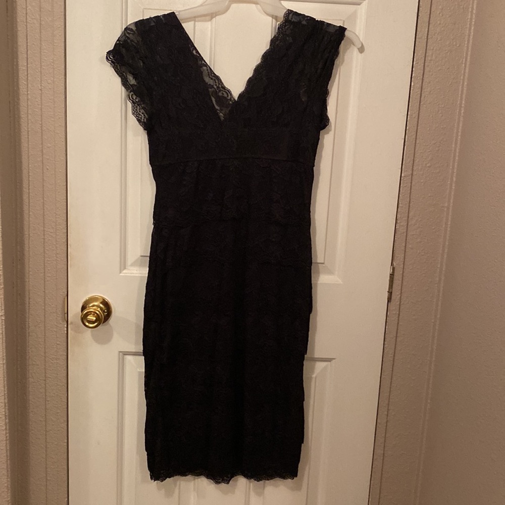 Black dress size 8 - Picture 3 of 3